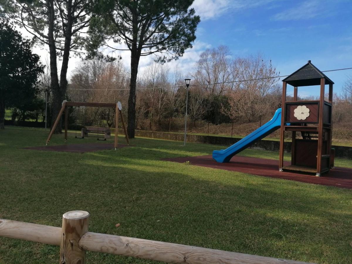 Bilocale Papavero, Magnolia O Girasole San Felice del Benaco Bagian luar foto
